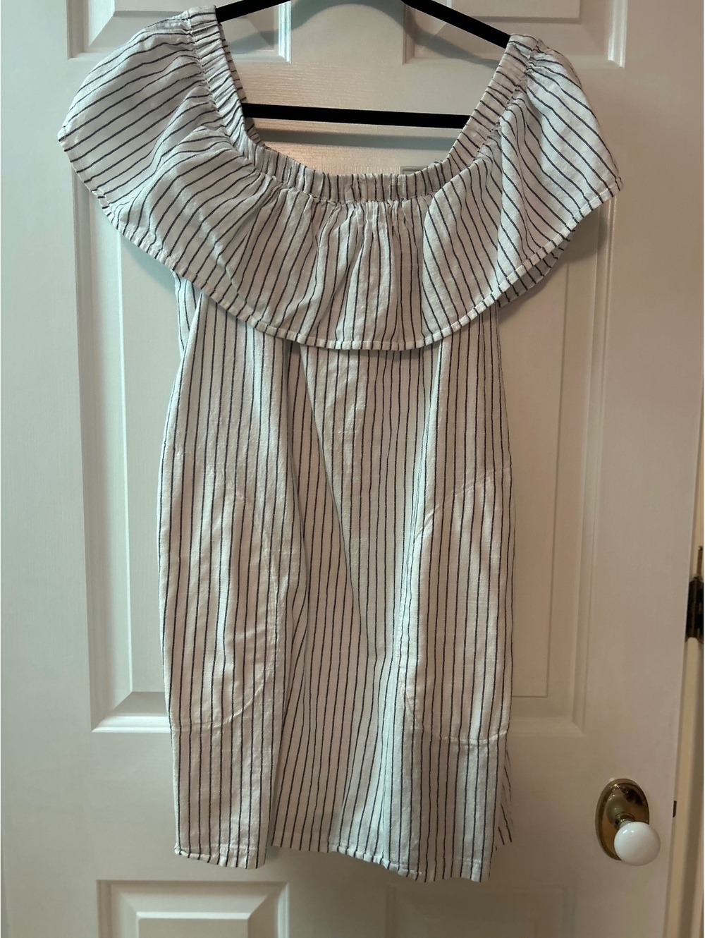Abercrombie & Fitch Off-Shoulder Striped Dress Size Small